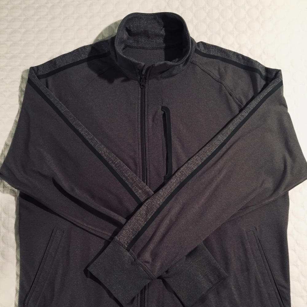 SAVE HUGE. LULULEMON FULL ZIP JACKET. HERRINGBONE